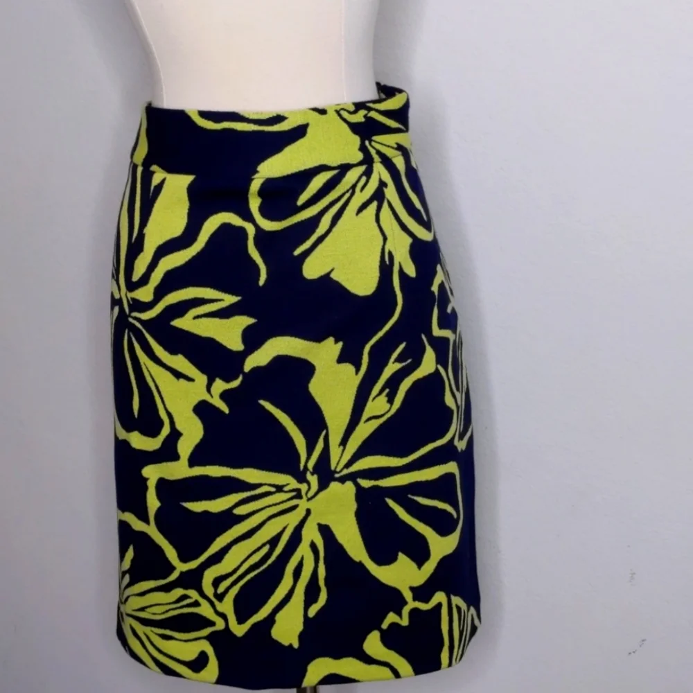 Grace Elements Skirt Dark Blue with Floral Size 14